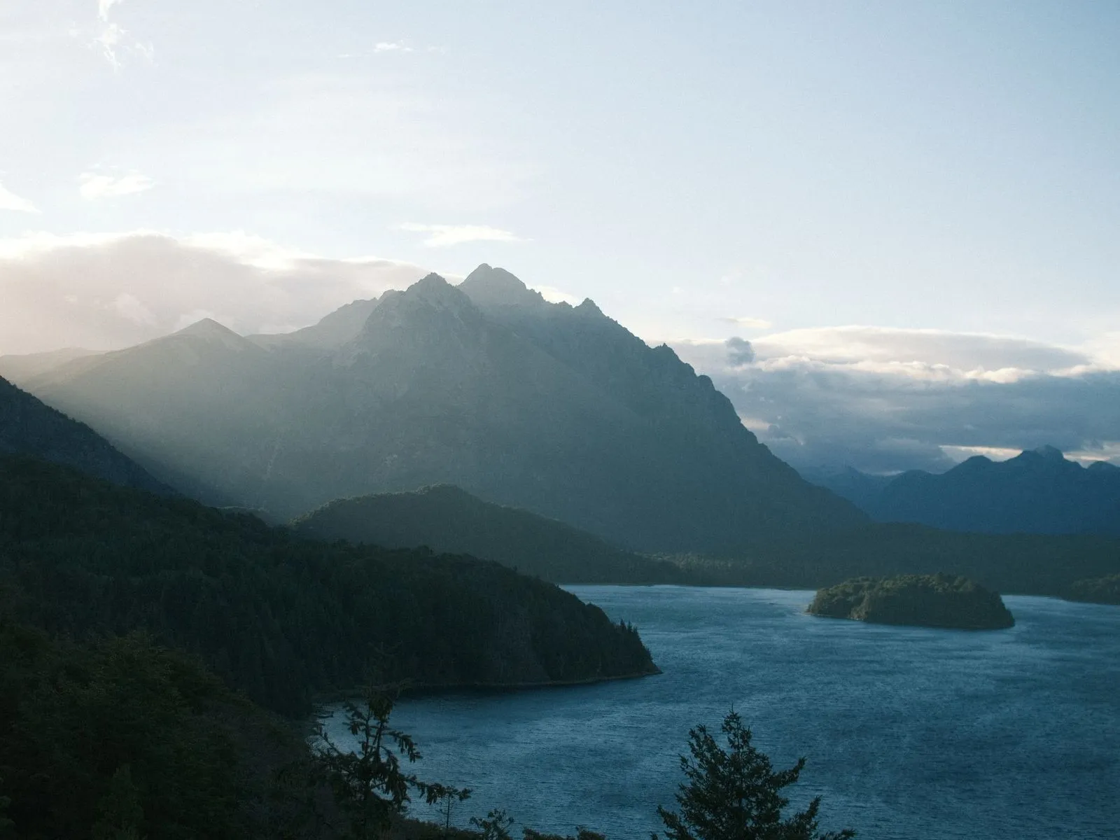 Cerro Campanário e o lago Nahuel Huapi, Bariloche